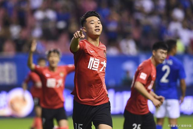 包含武汉三镇内部会议纪要流出——冲刺阶段防线松动，欧冠使命明确，身体对抗强度拉满的词条-多米娱乐网站